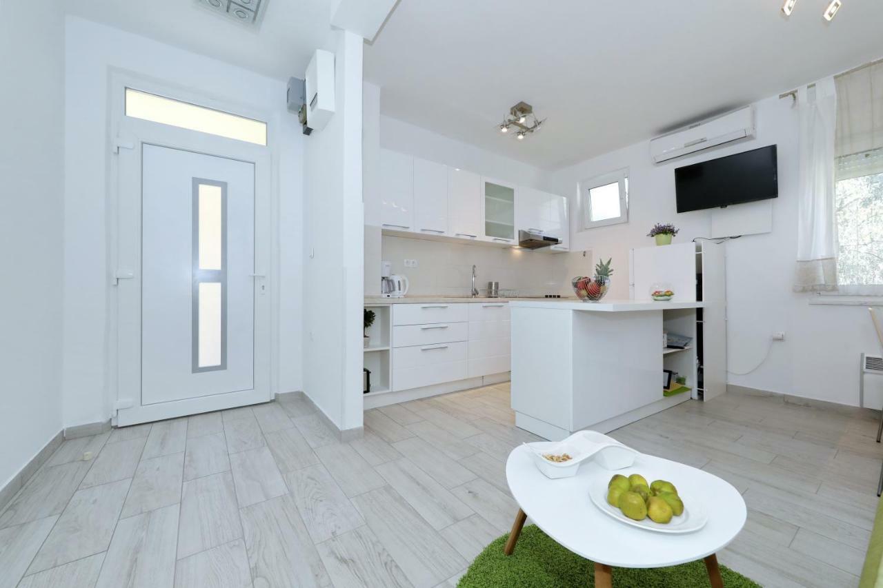 Apriori Apartments - Free Parking Ζαντάρ Εξωτερικό φωτογραφία